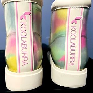 Clear rainbow Koolaburra by Uggs
